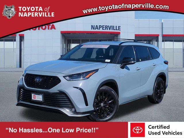 used 2025 Toyota Highlander car, priced at $48,445