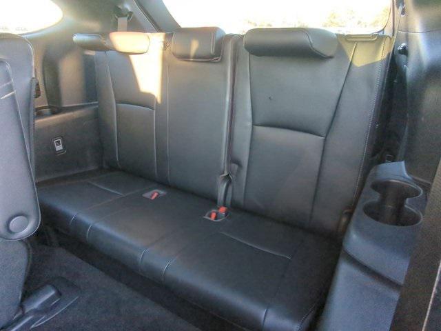 used 2023 Toyota Highlander car, priced at $35,344