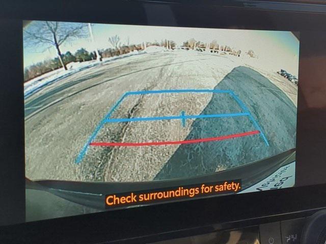 used 2023 Toyota Highlander car, priced at $35,344