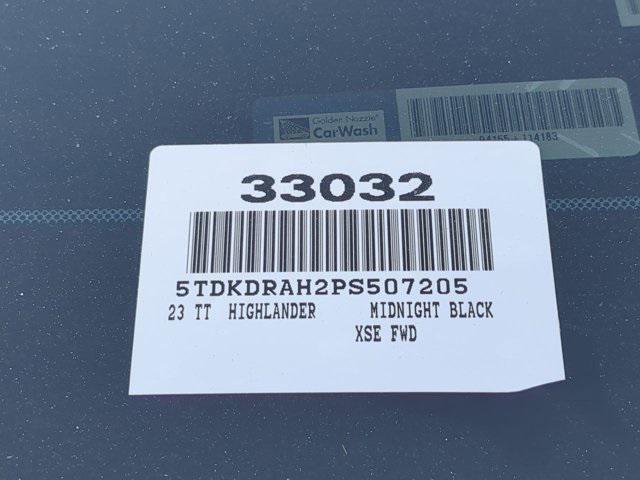 used 2023 Toyota Highlander car, priced at $35,344