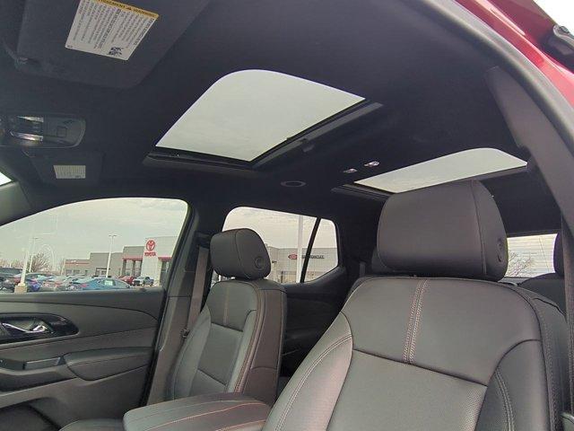 used 2023 Chevrolet Traverse car, priced at $32,990