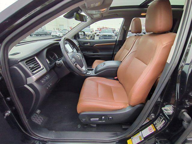 used 2019 Toyota Highlander car, priced at $25,595