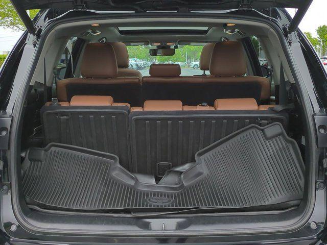 used 2019 Toyota Highlander car, priced at $25,595
