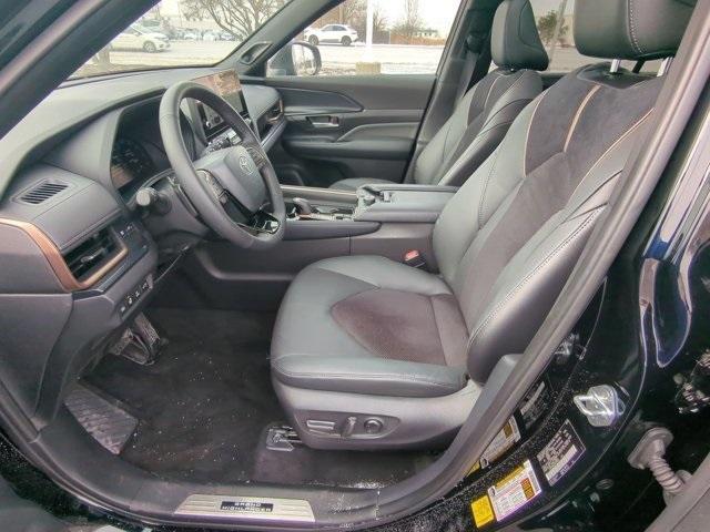 used 2025 Toyota Grand Highlander Hybrid car, priced at $62,743