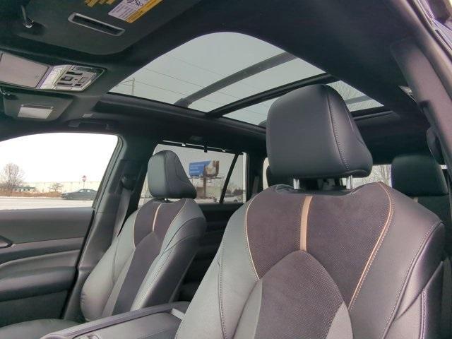 used 2025 Toyota Grand Highlander Hybrid car, priced at $62,743