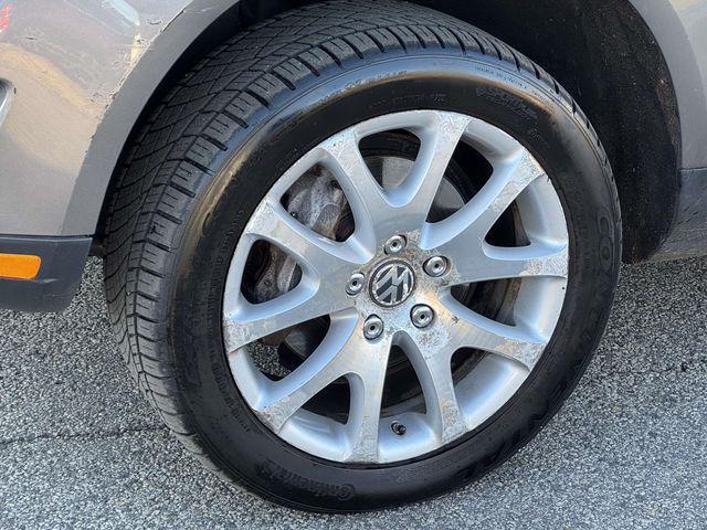 used 2010 Volkswagen Touareg car, priced at $5,000