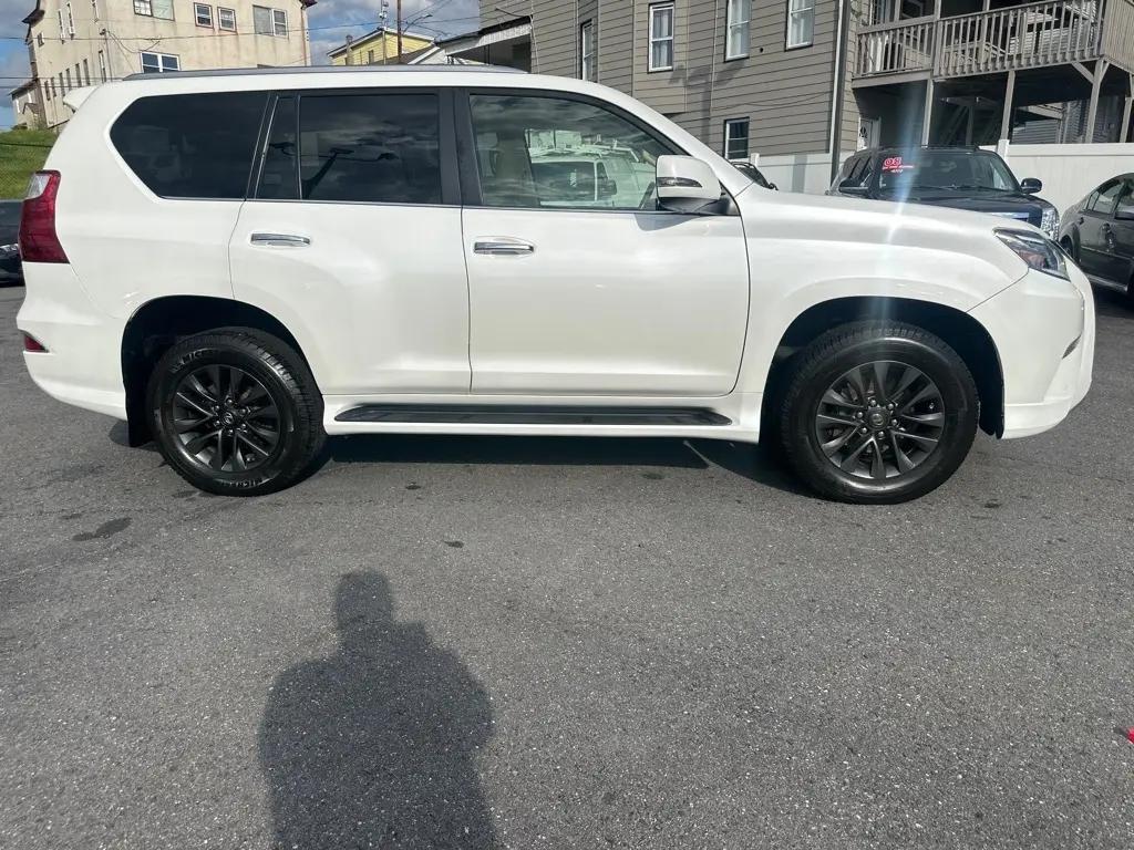 used 2020 Lexus GX 460 car, priced at $39,159