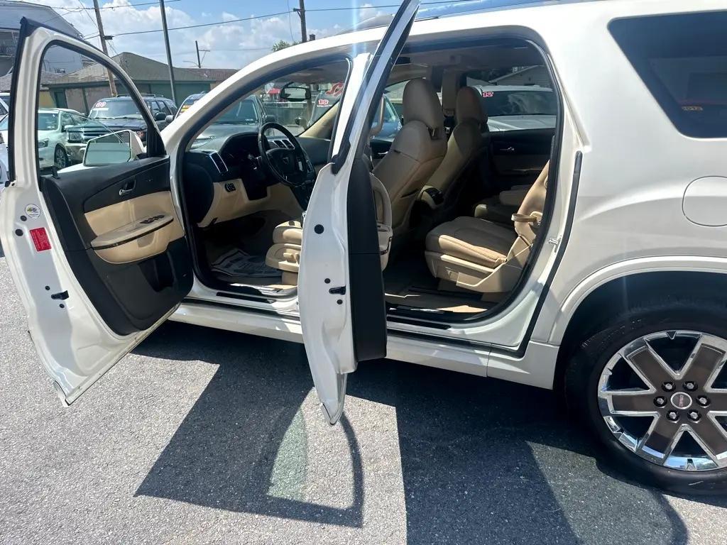 used 2012 GMC Acadia car, priced at $13,900