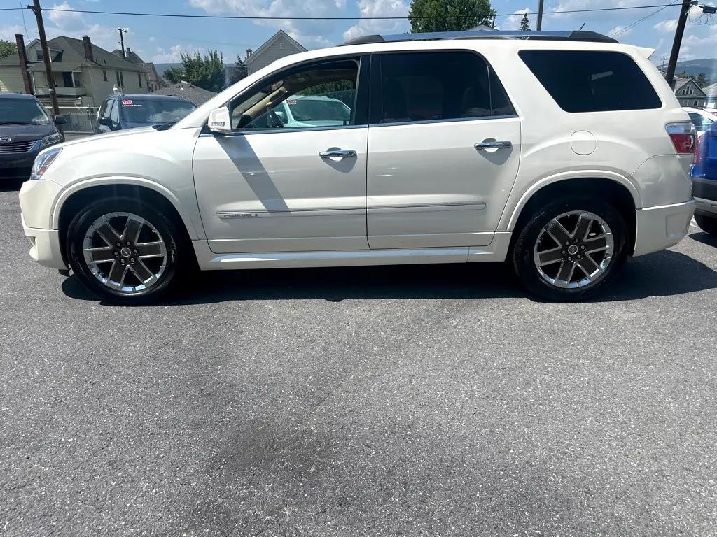 used 2012 GMC Acadia car, priced at $13,900