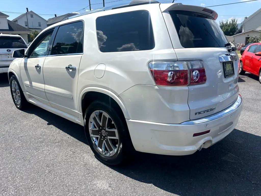 used 2012 GMC Acadia car, priced at $13,900
