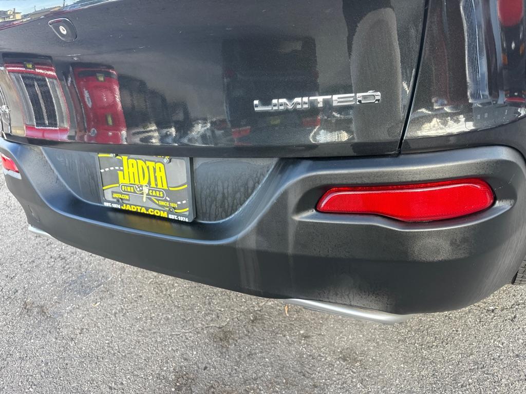 used 2016 Jeep Cherokee car, priced at $15,300