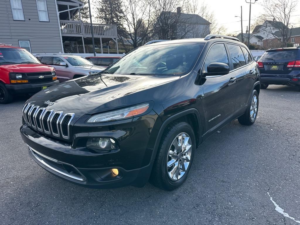 used 2016 Jeep Cherokee car, priced at $15,300