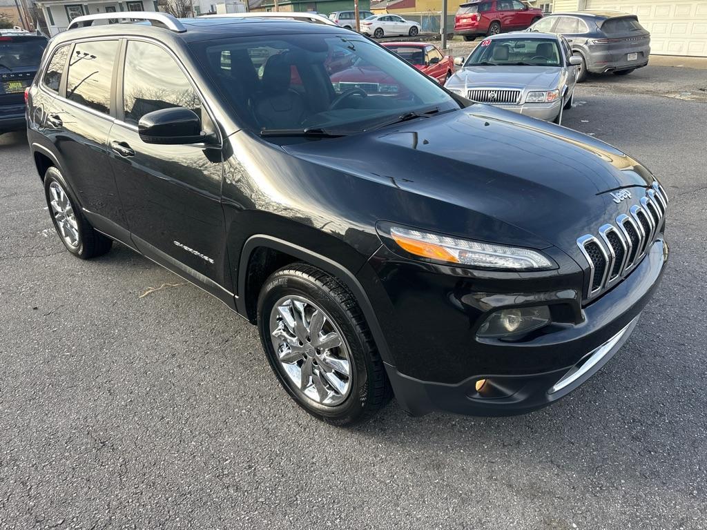 used 2016 Jeep Cherokee car, priced at $15,300