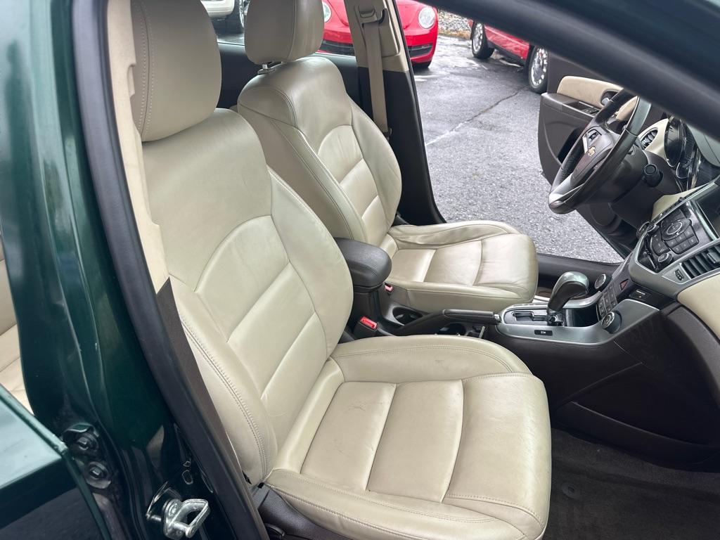 used 2014 Chevrolet Cruze car, priced at $9,909