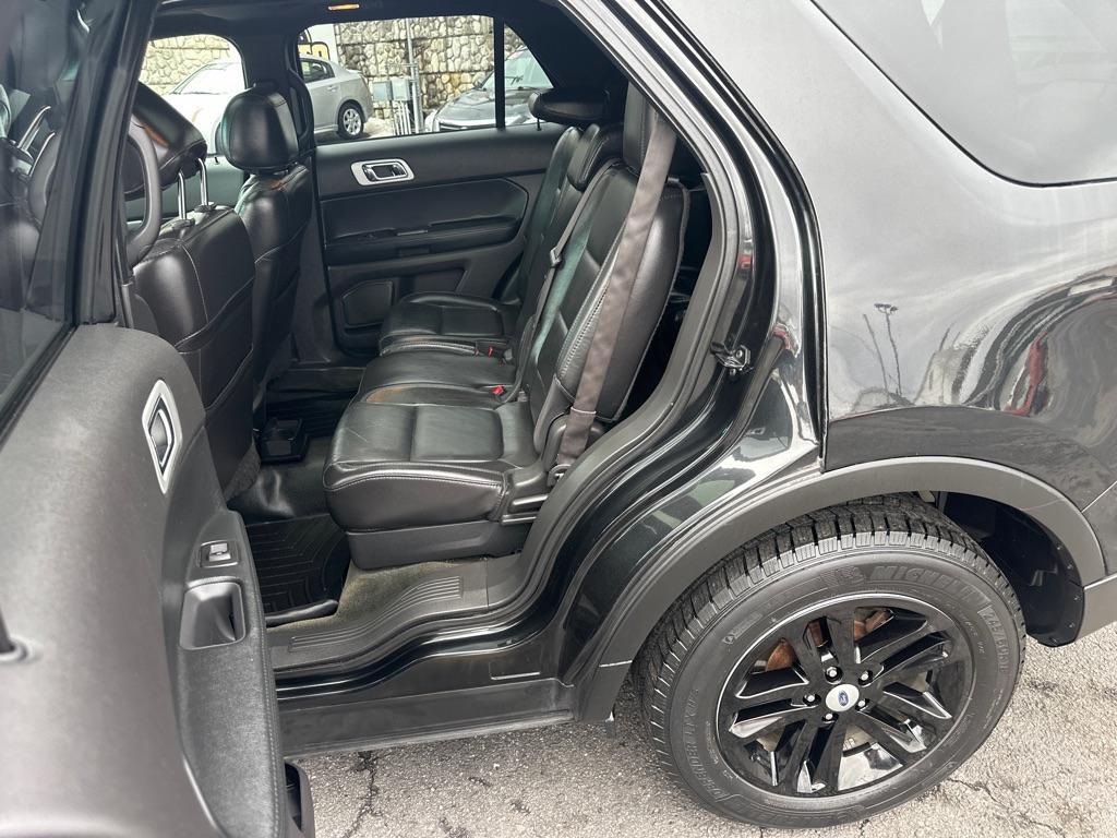 used 2013 Ford Explorer car, priced at $14,000