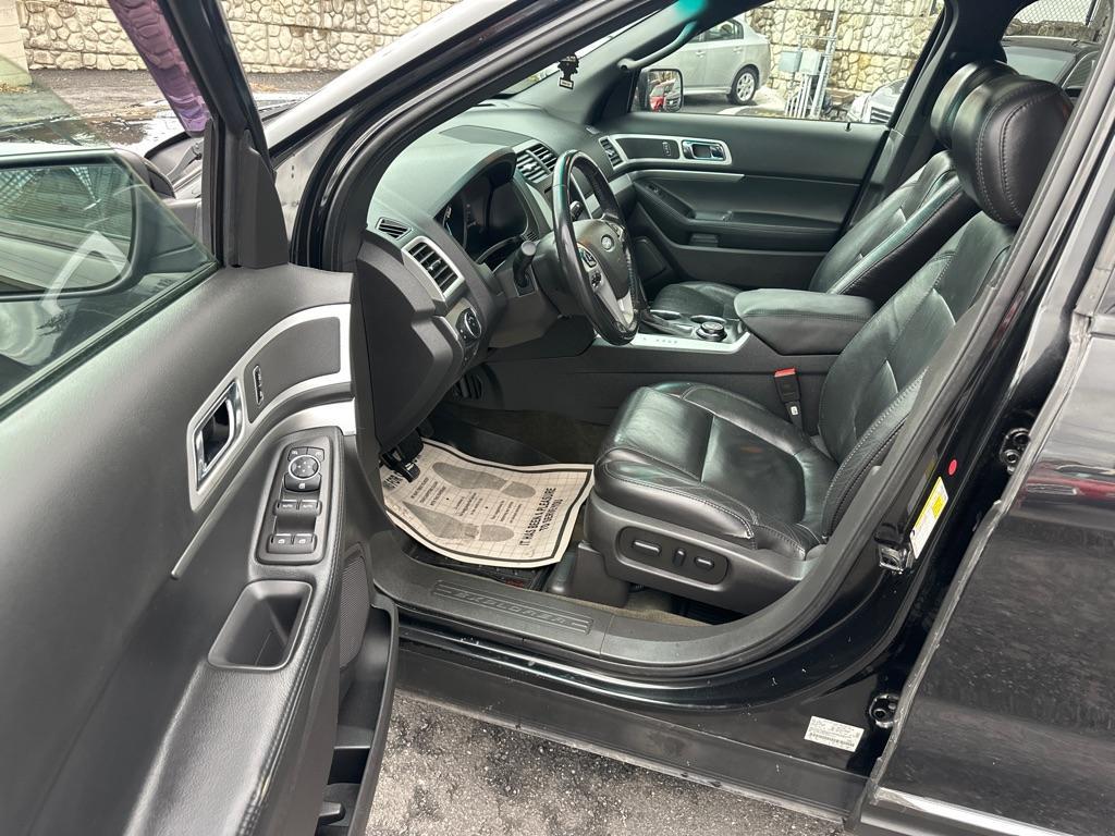 used 2013 Ford Explorer car, priced at $14,000