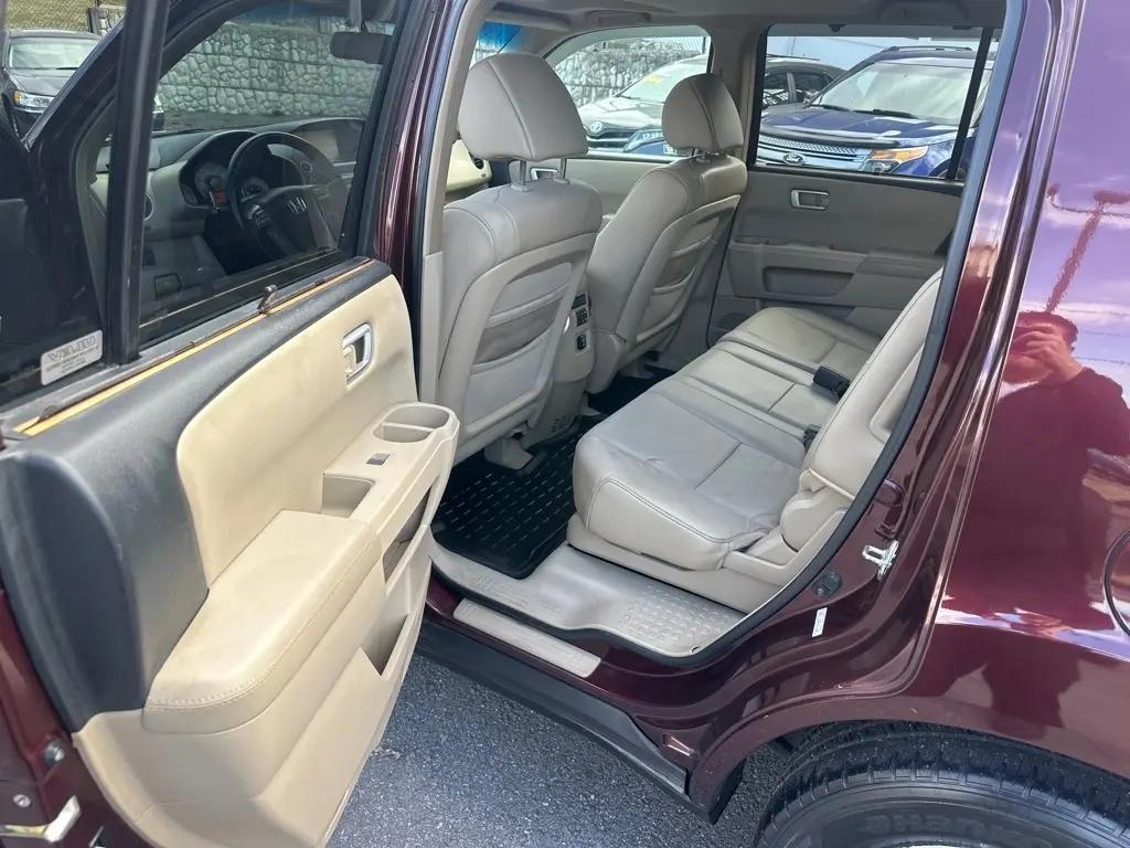 used 2009 Honda Pilot car, priced at $11,909