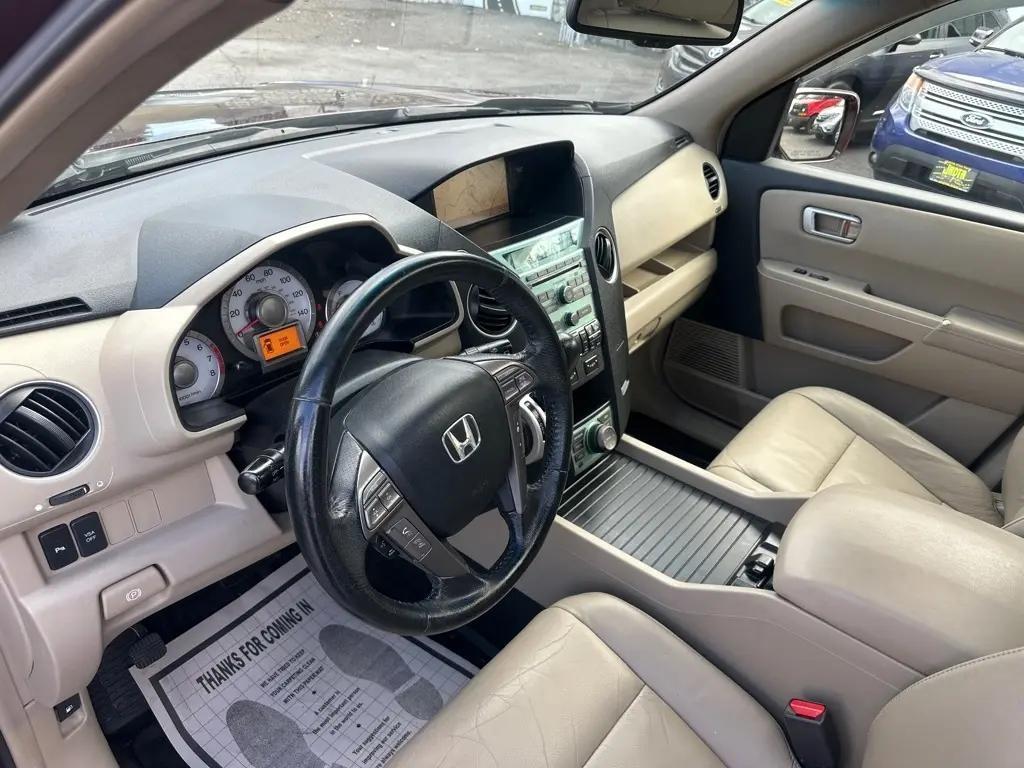 used 2009 Honda Pilot car, priced at $11,909