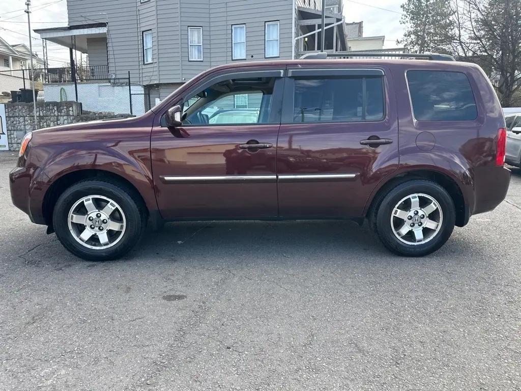 used 2009 Honda Pilot car, priced at $11,909