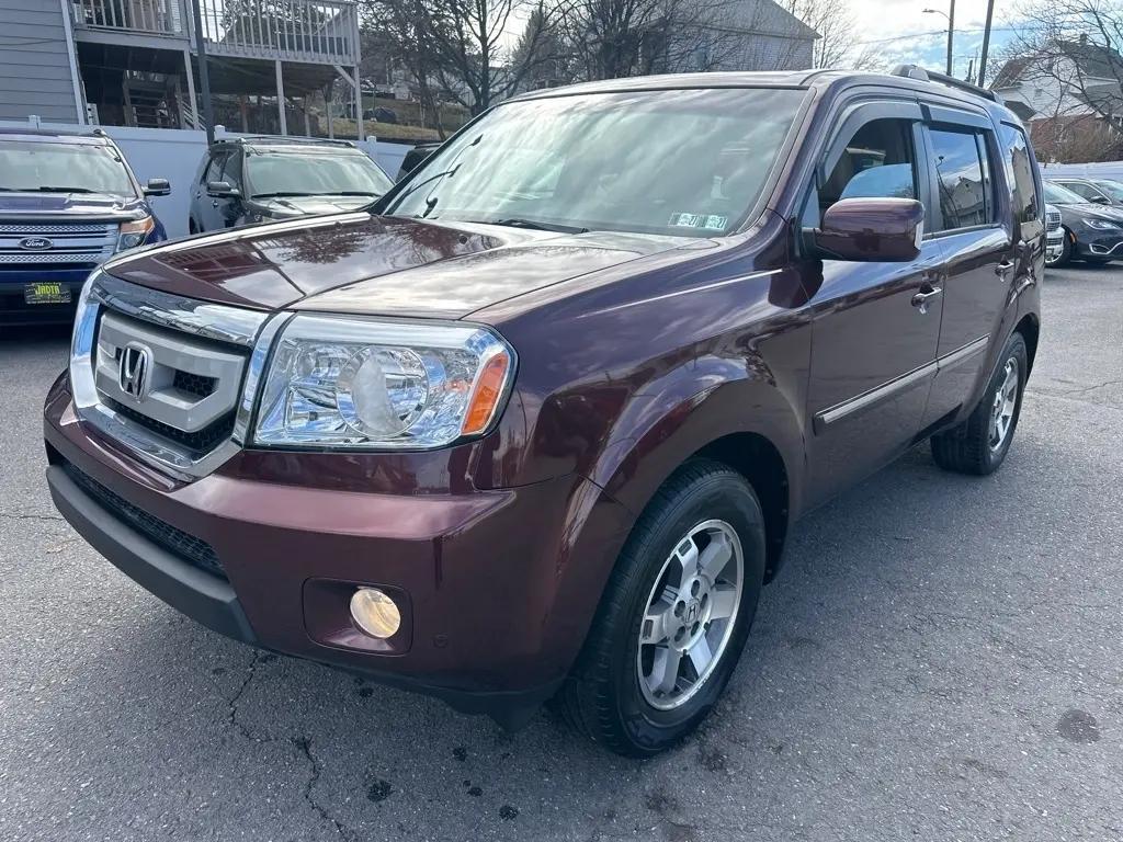 used 2009 Honda Pilot car, priced at $11,909