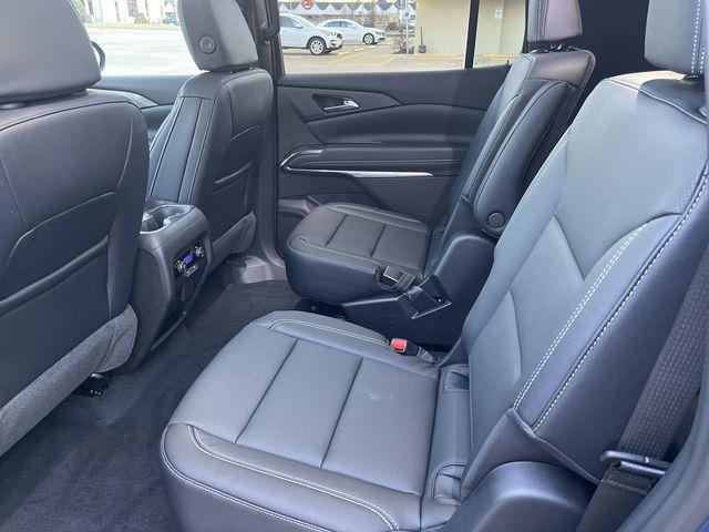 new 2026 Chevrolet Traverse car, priced at $45,520