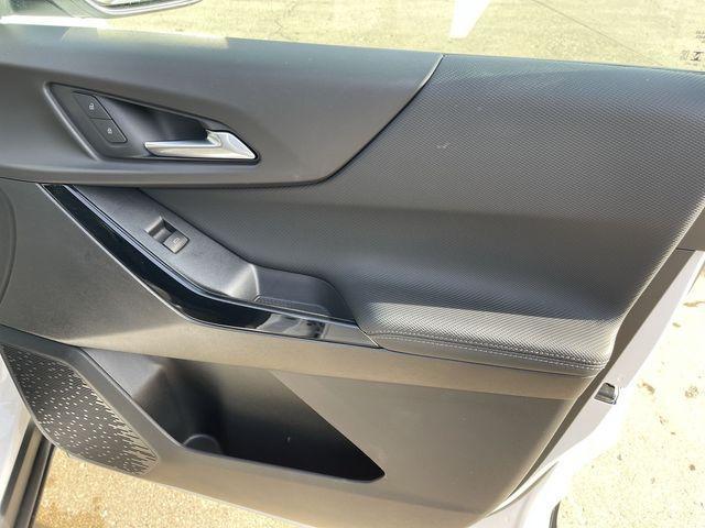 new 2026 Chevrolet Equinox car, priced at $31,990