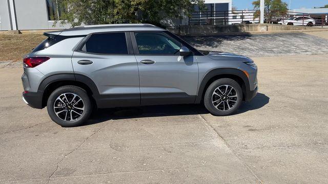 new 2026 Chevrolet TrailBlazer car, priced at $27,490