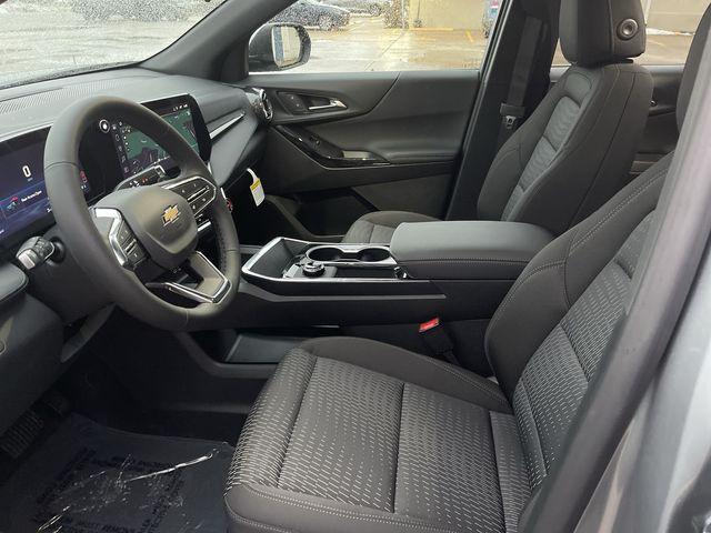 new 2026 Chevrolet Equinox car, priced at $27,195