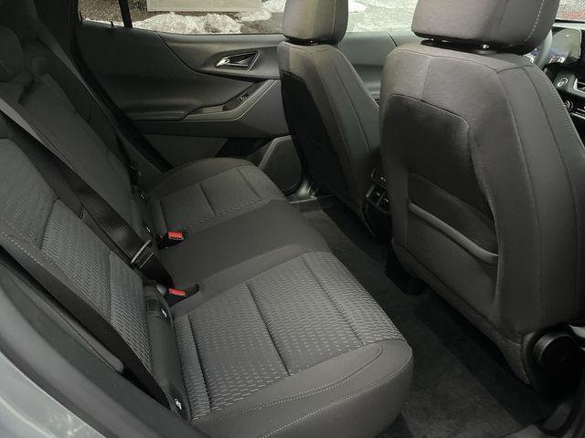 new 2026 Chevrolet Equinox car, priced at $27,195