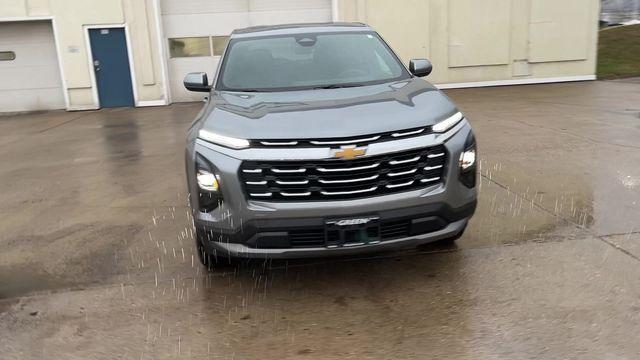 new 2026 Chevrolet Equinox car, priced at $27,195