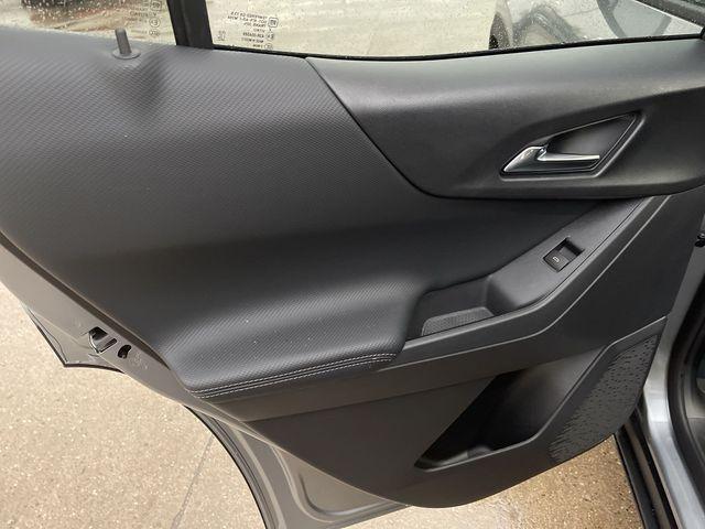 new 2026 Chevrolet Equinox car, priced at $27,195