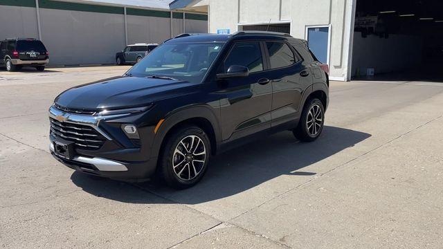 used 2024 Chevrolet TrailBlazer car