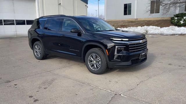 new 2025 Chevrolet Traverse car, priced at $40,990