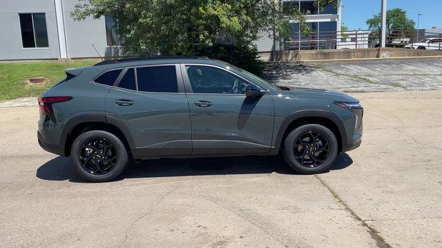 new 2026 Chevrolet Trax car, priced at $25,080