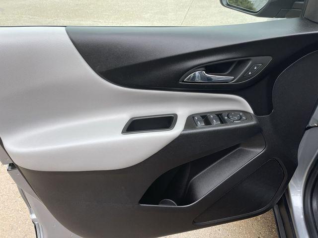 used 2024 Chevrolet Equinox car, priced at $21,288