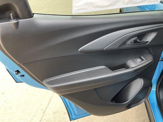 new 2025 Chevrolet TrailBlazer car, priced at $26,865