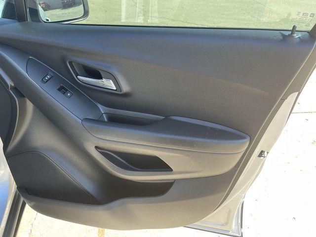 used 2022 Chevrolet Trax car, priced at $19,195