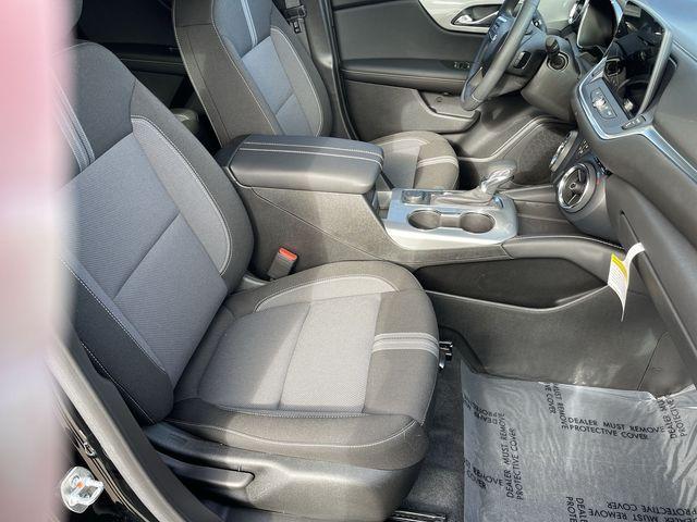 new 2025 Chevrolet Blazer car, priced at $35,990