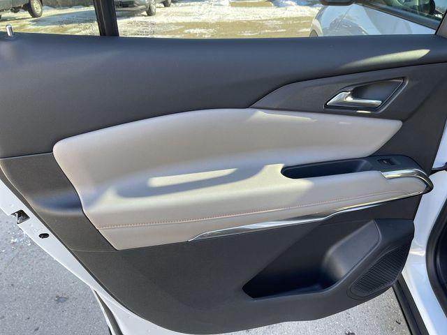 new 2026 Chevrolet Traverse car, priced at $43,210