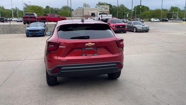 used 2024 Chevrolet Trax car, priced at $20,408