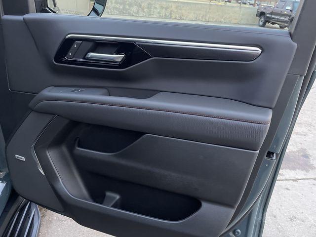 new 2026 Chevrolet Suburban car, priced at $82,990