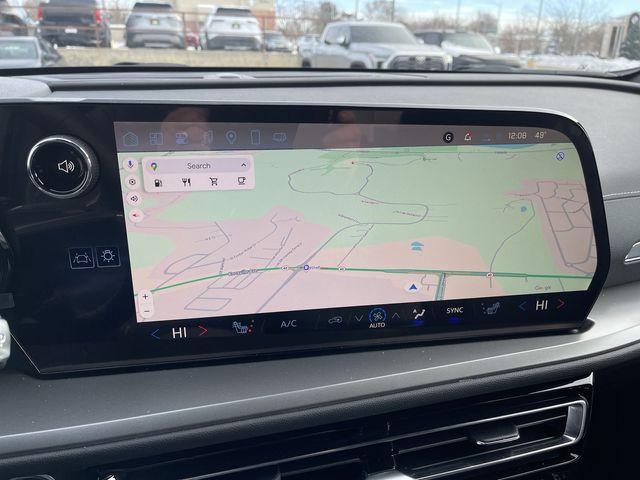 new 2025 Chevrolet Traverse car, priced at $39,990