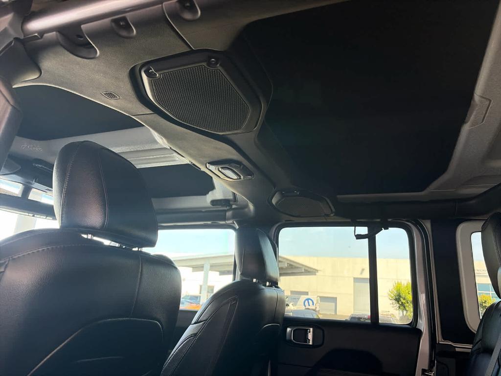 used 2021 Jeep Wrangler Unlimited car, priced at $29,576