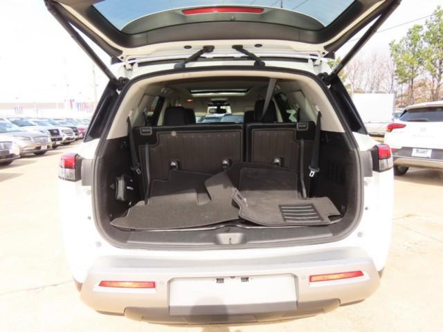 used 2022 Nissan Pathfinder car, priced at $29,911