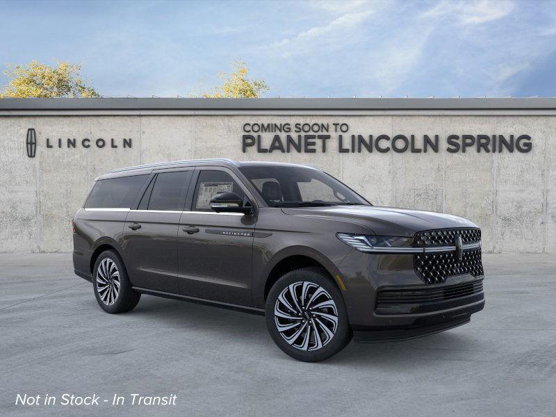 new 2025 Lincoln Navigator car, priced at $123,590