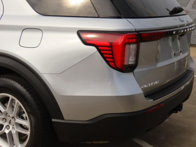 used 2025 Ford Explorer car, priced at $32,911