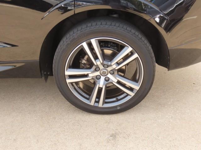 used 2021 Volvo XC60 car, priced at $19,911