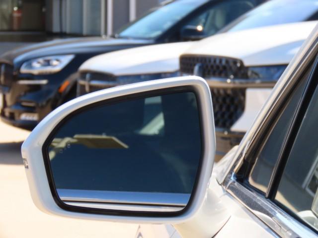 used 2022 Lincoln Nautilus car, priced at $21,711