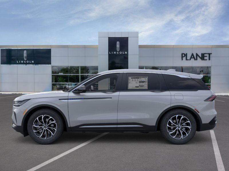 new 2026 Lincoln Nautilus car, priced at $53,302