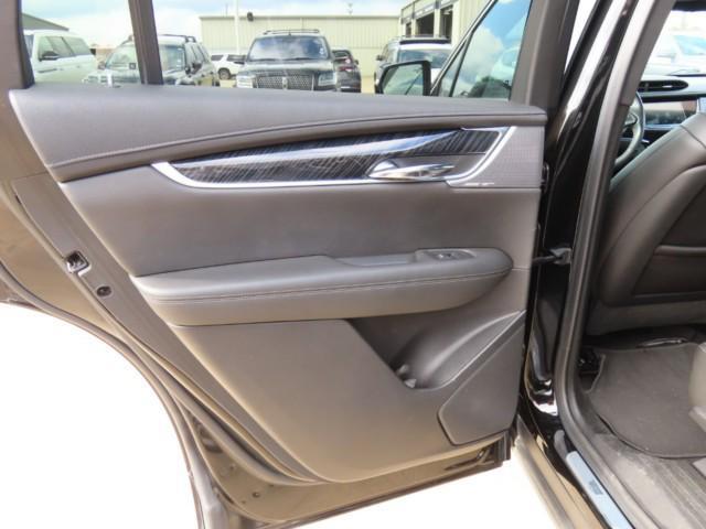 used 2020 Cadillac XT6 car, priced at $25,911